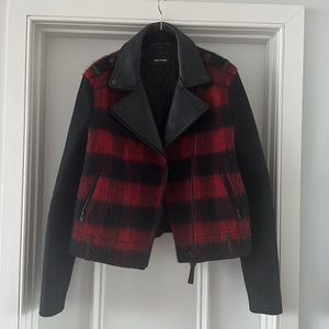 Mackage bomber jacket sz L